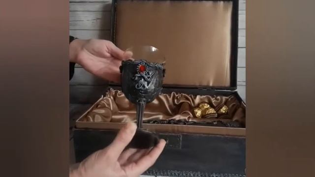 ЧТО ПОДАРИТЬ МУЖЧИНЕ на праздник / ИДЕАЛЬНЫЙ подарок для мужчины смотреть онлайн