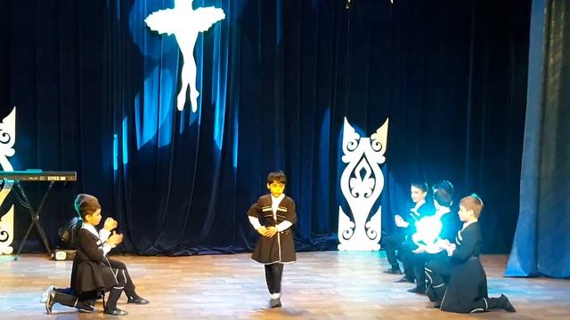 Кавказские танцы. смотреть онлайн