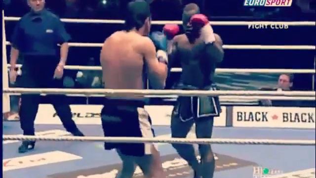 Руслан Караев-Мелвин Манхуф