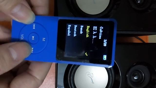 High quality MP4 player with extra SD card slot смотреть онлайн