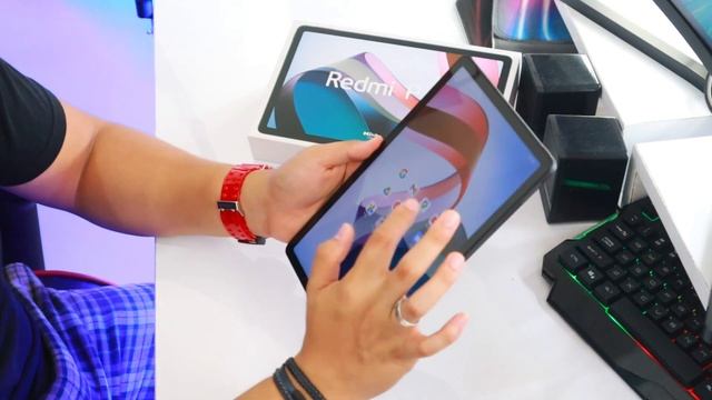 Beli Tab Paling Worth It di Tahun 2023 | Unboxing & Review Xiaomi Redmi Pad⁉️ смотреть онлайн