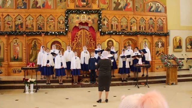Рождественские колядки в исполнении хора "Глория", храм Преображения Господня, 16.01.2022г. смотреть онлайн
