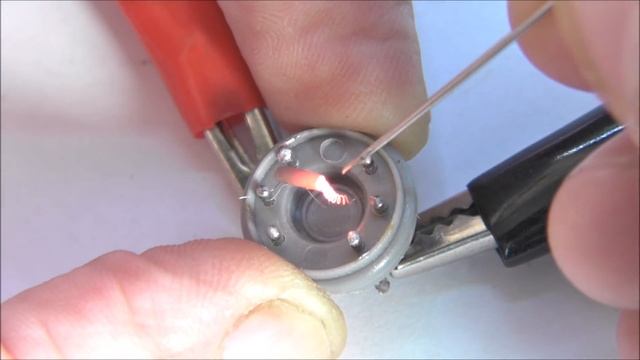 Делаем датчик угарного газа из термостата W1209 и Gas sensor MQ, сигнализатор и индикатор от 12 В смотреть онлайн