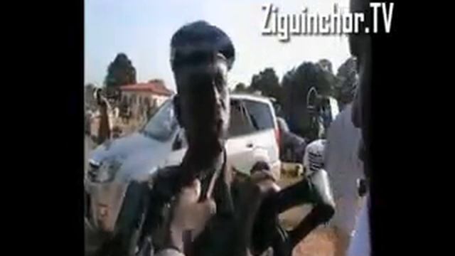 Ziguinchor YV, Jrnée Forces Armées, Unterview Comzone смотреть онлайн