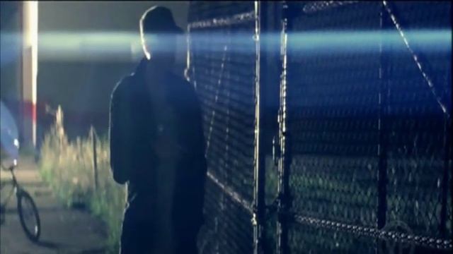 Eminem - Beautiful (HQ 480p) смотреть онлайн