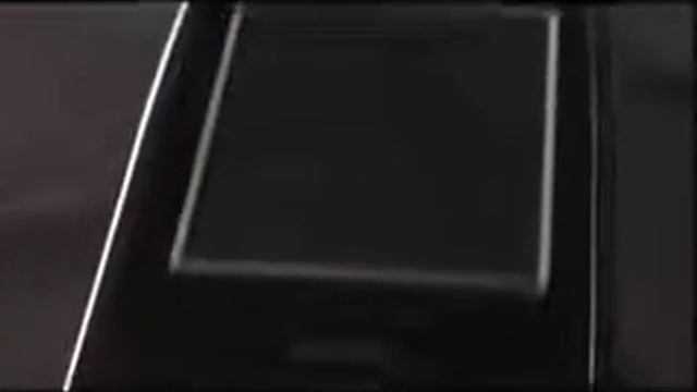 Sony Ericsson Z550i Commercial смотреть онлайн