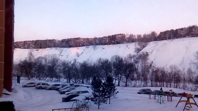 Сильные морозы.г.Новосибирск.21.01.2018 (м-н Весенний) смотреть онлайн