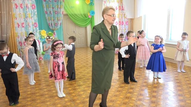сад 48 Нежные и трогательные поздравления для мамочек трогающие душу март 2019 смотреть онлайн