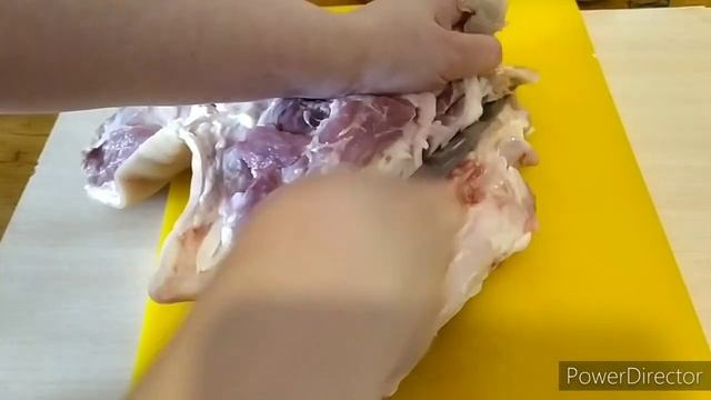 Разделываем рульку для рулета за 4 минуты смотреть онлайн