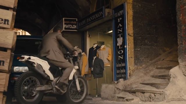 SKYFALL | Grand Bazaar chase смотреть онлайн