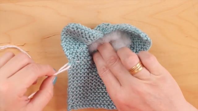 How to Knit a BUNNY from a SQUARE | Easy for Beginning Knitters смотреть онлайн