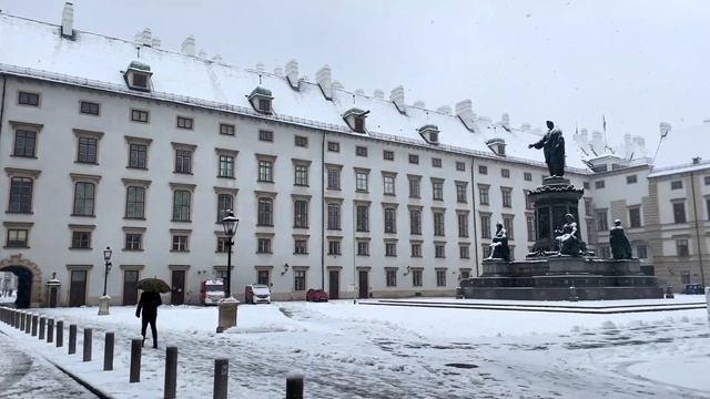 Австрия Вена Снегопад Snowfall in Austria 9rd December 2021, Snow Ambience - 4K - ASMR смотреть онлайн