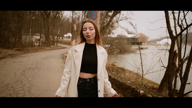 Adele - Make You Feel My Love (by Giulia Sirbu)