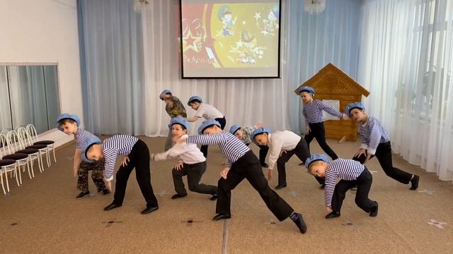 Танец будущих защитников Отечества. смотреть онлайн
