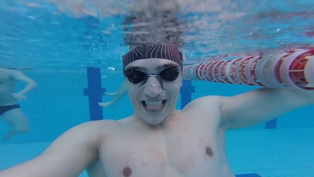 Полицейский из трущоб №1 - поездка в Волгоград, открытый бассейн, достопримечательности смотреть онлайн