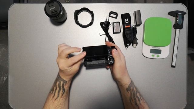 SONY A6400 Kit 18-135 mm смотреть онлайн