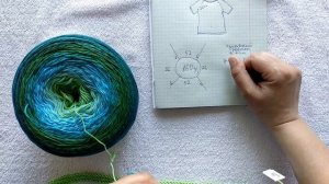 Летняя кофточка спицами из YarnArt flowers