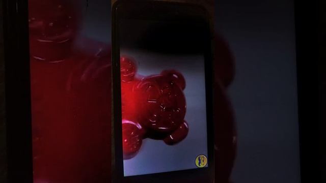 СИНИЙ МОНСТР СЪЕЛ МЕЛВЕДЯ ВАЛЕРУ || Я НАРИСОВАЛ ШОКОЛАДОМ РАДУЖНЫЕ ИЗ РОБЛОКС. смотреть онлайн