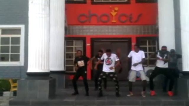 KOREDE BELLO- GODWIN: OFFICIAL DANCE VIDEO @STORMERS DANCE CREW (VIDEO MESH-UP) смотреть онлайн