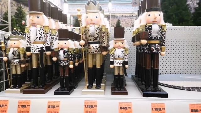 Богатый выбор новогодних игрушек в ОБИ. смотреть онлайн