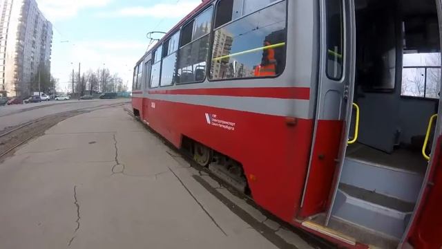 Тяни-Толкай в Санкт-Петербурге. Трамвай 71-88Г смотреть онлайн