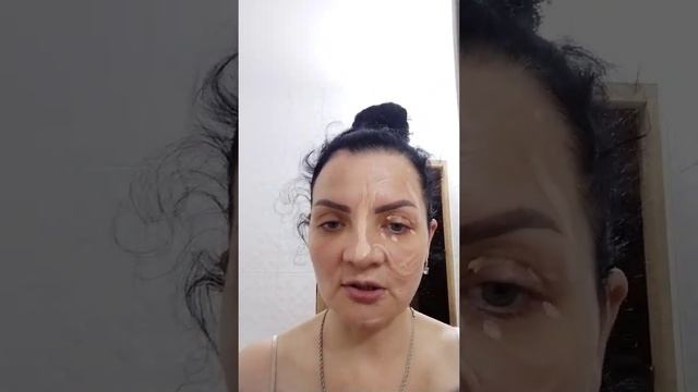 Коррекция лица: с помощью корректора -5- 10лет, если ещё и констлиры использовать! Мэри Кэй! смотреть онлайн