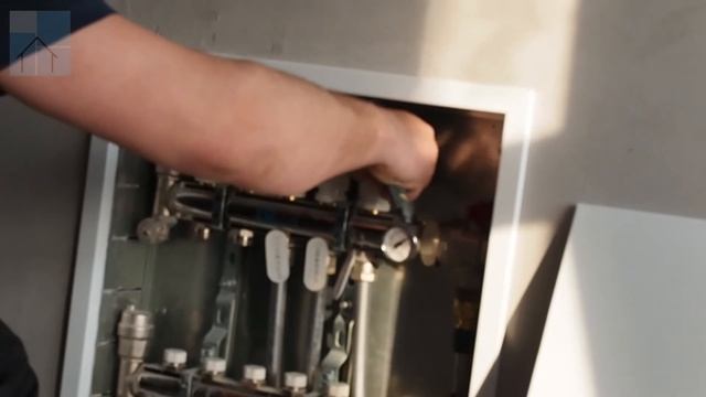 Коллекторная система отопления. Опрессовка системы. смотреть онлайн