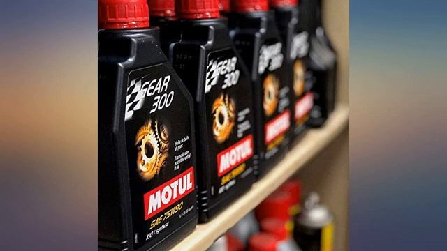 Motul 105777 Gear300 75W90 Synthetic Fluid 1 L Review