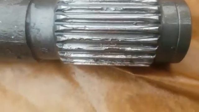 Бортовой редуктор Коматсу (срезало вал) смотреть онлайн