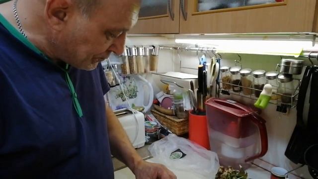 ФРУКТ ИЛИ ЯГОДА смотреть онлайн