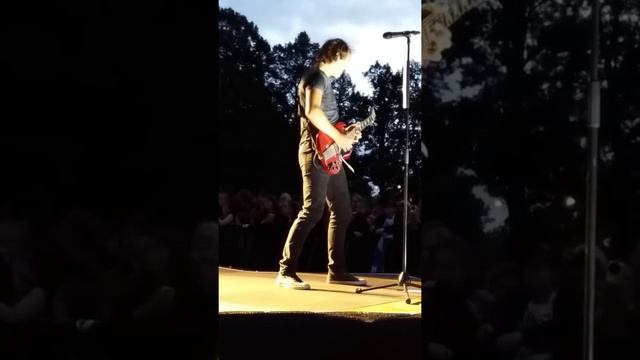 SUNRISE AVENUE INTRO FOREVER YOURS GUITARHERO RIKU смотреть онлайн