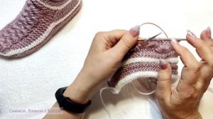 ?Новые следки- новый узор! МК⏩ На двух спицах без шва на подошве ?