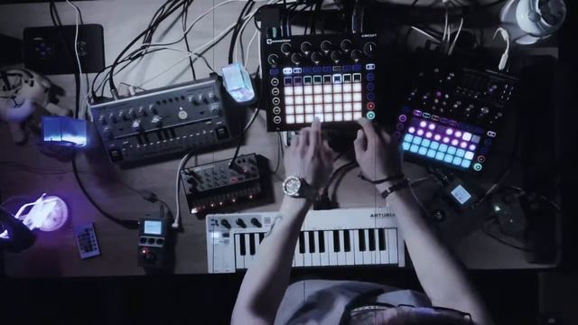 DAWless Acid Techno Jam VII - Long Time No ‘CID смотреть онлайн