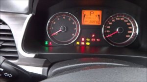 Проверка уровня масла в АКПП при помощи щупа.