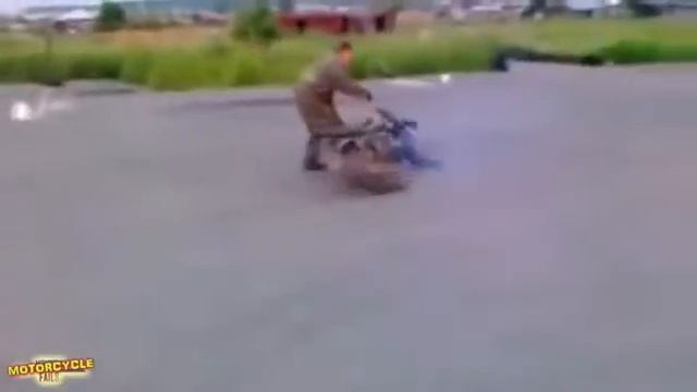 МОТОЦИКЛЫ И ДУРАКИ АВГУСТ 2016 смотреть онлайн