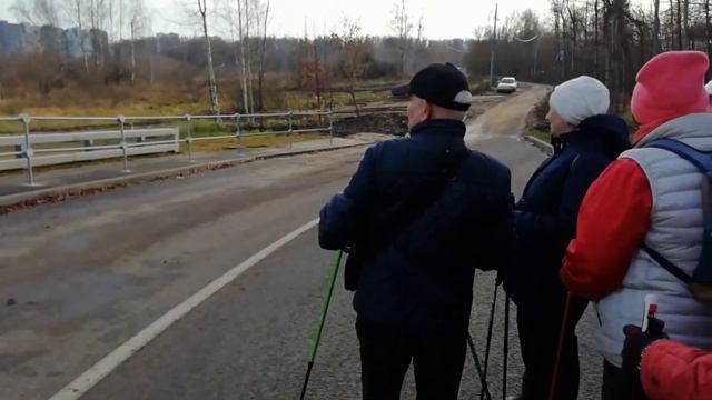 Скандинавская ходьба на улице - это здоровый образ жизни. Краеведческий поход "Шаги Здоровья"часть смотреть онлайн