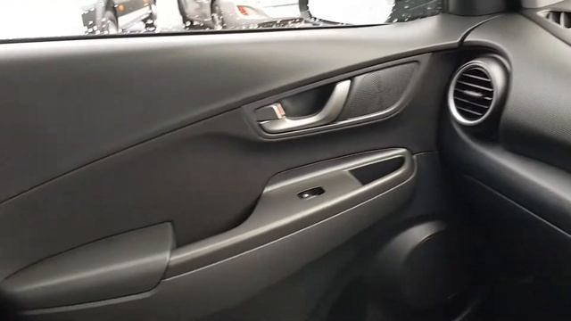 192L85 - 2019 Hyundai Kona 2.0 PETROL 5DR 19,950 смотреть онлайн