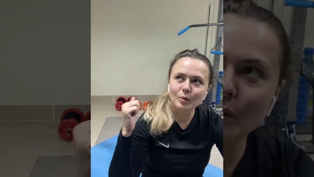 Как начать в бьюти,если очень страшно… Как не бояться облажаться и потерять имя,начиная новое смотреть онлайн