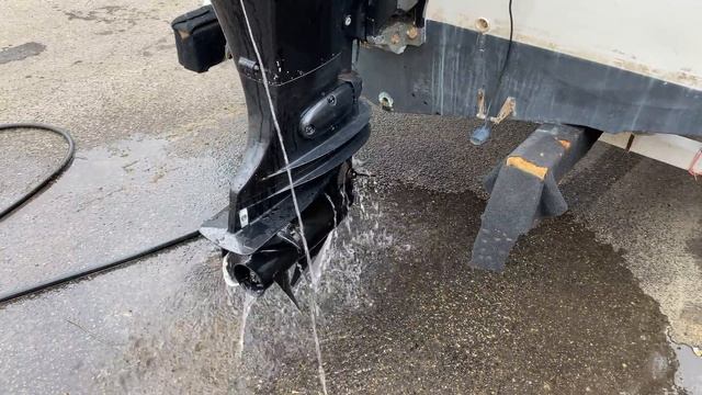 2007 Suzuki DF115 4-Stroke Outboard смотреть онлайн