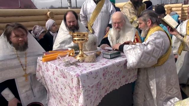 Митрополит Евлогий освятил закладной камень смотреть онлайн