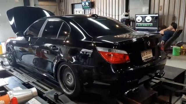 BMW M5 E60 V10 Dyno Test: Screaming Sound