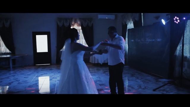 Танец невесты с папой на свадьбе (Ведущий Алексей Дюжев / Тамбов) смотреть онлайн