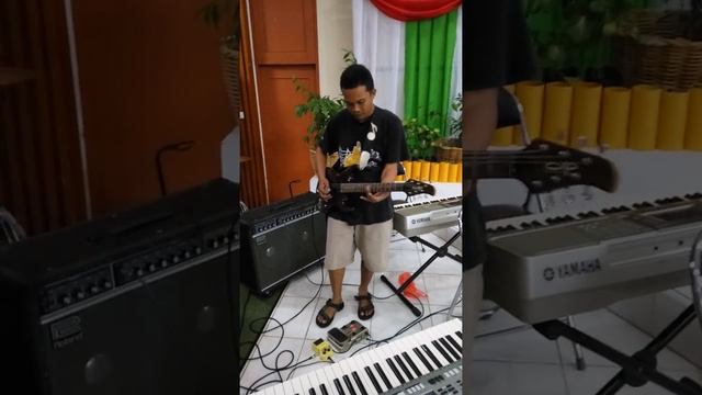 JC120 + Zoom G1 Next + Boss SD-1 смотреть онлайн