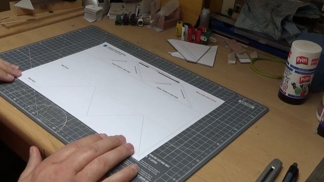 WMR "Let's build a card kit - Royal Mail Building" смотреть онлайн