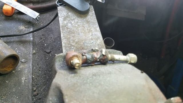 Land Rover S3 Stage 1 V8 Rebuild. week two- Firewall Rust, Sand Blasted Galvanising Parts смотреть онлайн