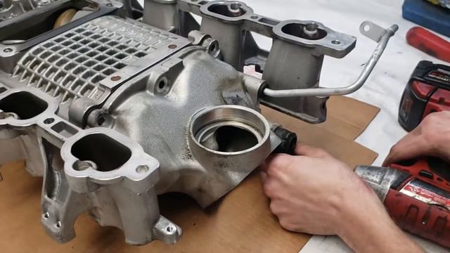 2003-2007 Mercedes S55 E55 SL55 CL55 CLS55 Amg Removing M113K Supercharger rear intake snout смотреть онлайн