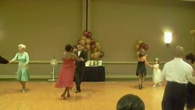 samba, salsa, rumba, tango, cha cha, and a terrible swing смотреть онлайн