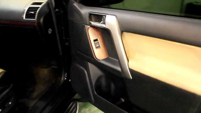 Установка музыки в Toyota Land Cruiser Prado 150 смотреть онлайн
