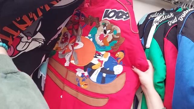 КУРТКИ ПУХОВИКИ КОСТЮМЫ БУТИК "КАМИЛ ЛЮКС " ШИКАРНЫЕ МОДЕЛИ ОТ ПРОИЗВОДИТЕЛЯ САДОВОД МОСКВА смотреть онлайн