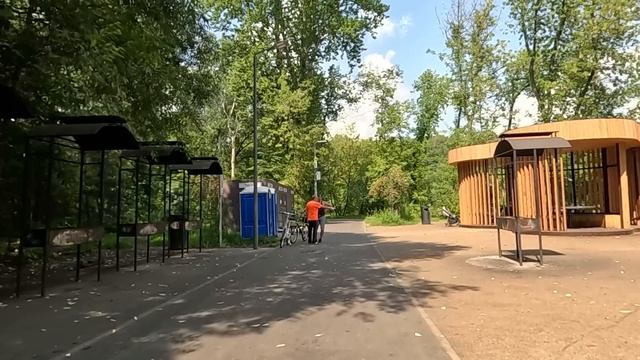Очнувшись на могиле мужа, богачка увидела фото на холмике рядом… А услышав детский голосок, замерла смотреть онлайн